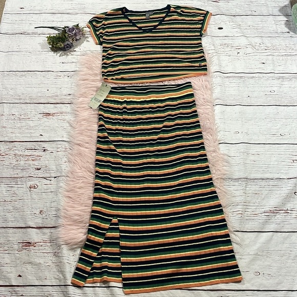 NWT Sweaty Betty Striped Resort Knitted Top Midi Skirt Set - Picture 2 of 12